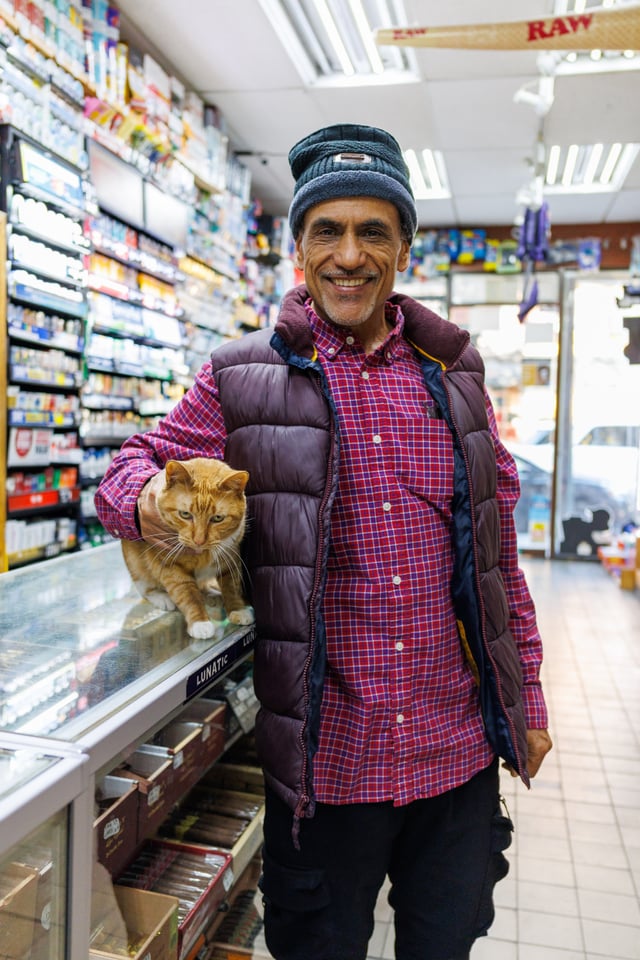 Omish the bodega cat